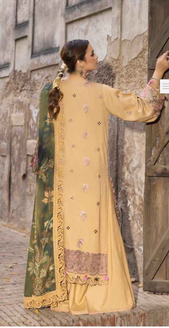 SHAH BANO BY Gull JEE 3 Pc Emb