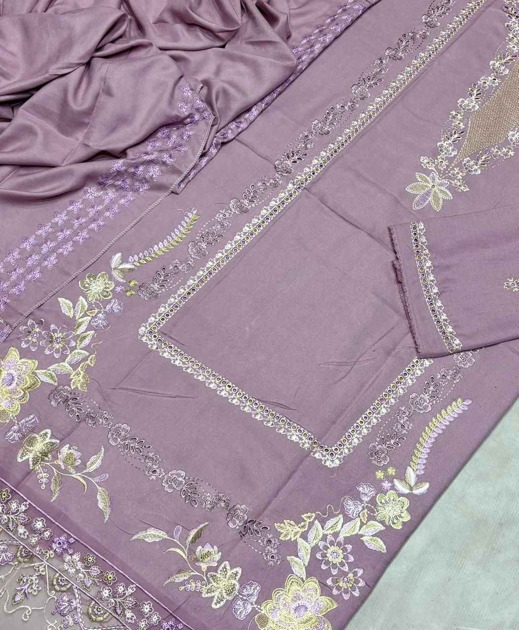 IZEL 3 Pc Emb